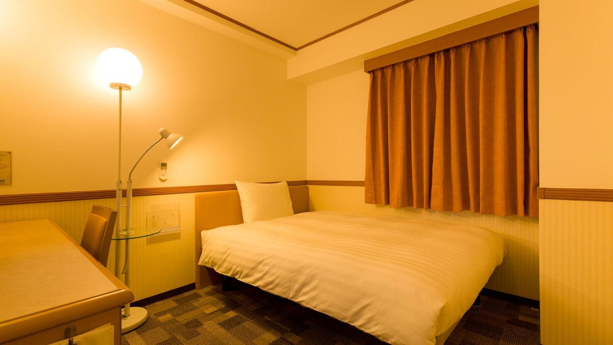 Toyoko Inn Kagoshima Chuo Eki Nishi Guchi Bilik gambar